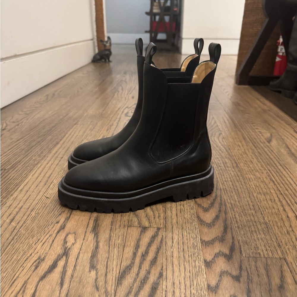 Dear Frances Black Tony Boot EU 39.5 / US 9